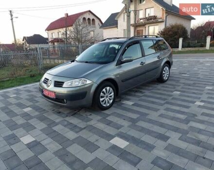 Серый Рено Гранд Сценик, объемом двигателя 1.6 л и пробегом 201 тыс. км за 4400 $, фото 1 на Automoto.ua