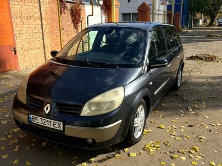 Сірий Рено Гранд Сценік, об'ємом двигуна 2 л та пробігом 207 тис. км за 5000 $, фото 1 на Automoto.ua