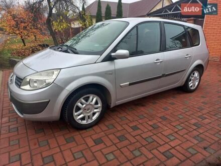 Серый Рено Гранд Сценик, объемом двигателя 1.6 л и пробегом 160 тыс. км за 4950 $, фото 1 на Automoto.ua