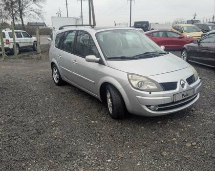 Серый Рено Гранд Сценик, объемом двигателя 2 л и пробегом 220 тыс. км за 5200 $, фото 1 на Automoto.ua