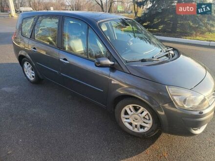 Сірий Рено Гранд Сценік, об'ємом двигуна 2 л та пробігом 195 тис. км за 5600 $, фото 1 на Automoto.ua