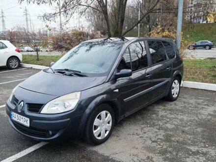 Серый Рено Гранд Сценик, объемом двигателя 1.46 л и пробегом 311 тыс. км за 4500 $, фото 1 на Automoto.ua