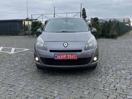 Серый Рено Гранд Сценик, объемом двигателя 1.5 л и пробегом 197 тыс. км за 7250 $, фото 1 на Automoto.ua