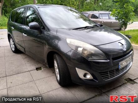 Рено Гранд Сценік 2009 у Дніпро (Дніпропетровську) на Automoto.ua Сірий Рено Гранд Сценік, об'ємом двигуна 1.9 л та пробігом 259 тис. км за 6899 $, фото 1 на Automoto.ua