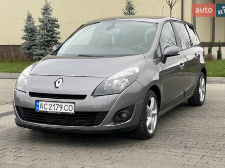 Серый Рено Гранд Сценик, объемом двигателя 1.46 л и пробегом 243 тыс. км за 6900 $, фото 1 на Automoto.ua