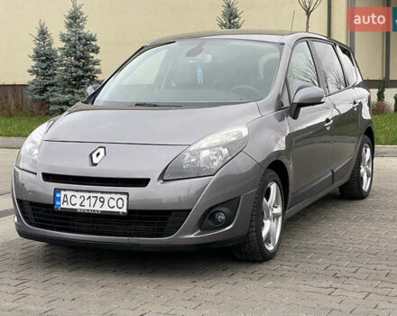 Сірий Рено Гранд Сценік, об'ємом двигуна 1.46 л та пробігом 243 тис. км за 6900 $, фото 1 на Automoto.ua