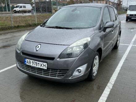Рено Гранд Сценік 2010 у Вінниці на Automoto.ua Сірий Рено Гранд Сценік, об'ємом двигуна 1.4 л та пробігом 165 тис. км за 6900 $, фото 1 на Automoto.ua