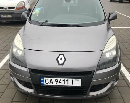 Серый Рено Гранд Сценик, объемом двигателя 1.5 л и пробегом 162 тыс. км за 7700 $, фото 1 на Automoto.ua