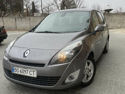 Рено Гранд Сценик 2010 в Тернополе на Automoto.ua Серый Рено Гранд Сценик, объемом двигателя 1.5 л и пробегом 258 тыс. км за 7300 $, фото 1 на Automoto.ua