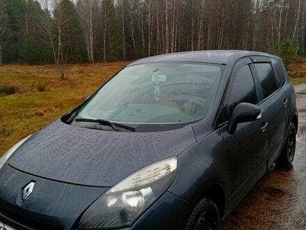 Сірий Рено Гранд Сценік, об'ємом двигуна 1.5 л та пробігом 253 тис. км за 7200 $, фото 1 на Automoto.ua