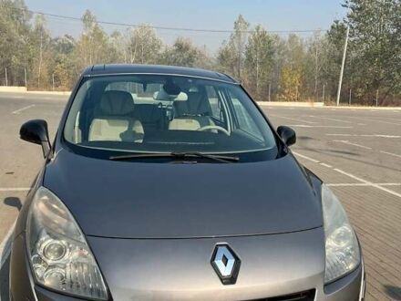 Рено Гранд Сценік 2011 у Сумах на Automoto.ua Сірий Рено Гранд Сценік, об'ємом двигуна 1.5 л та пробігом 210 тис. км за 8350 $, фото 1 на Automoto.ua