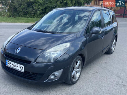 Сірий Рено Гранд Сценік, об'ємом двигуна 1.5 л та пробігом 244 тис. км за 7900 $, фото 1 на Automoto.ua