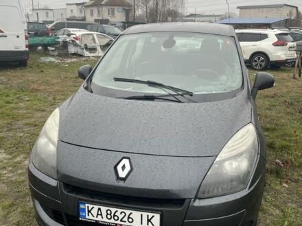 Серый Рено Гранд Сценик, объемом двигателя 1.4 л и пробегом 200 тыс. км за 6700 $, фото 1 на Automoto.ua