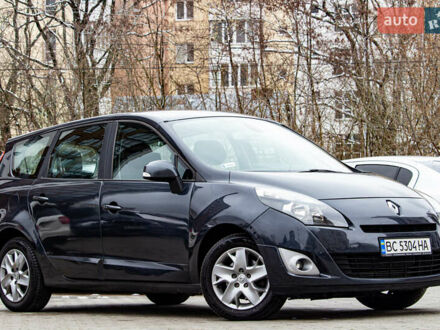 Рено Гранд Сценик 2011 в Львове на Automoto.ua Серый Рено Гранд Сценик, объемом двигателя 1.5 л и пробегом 277 тыс. км за 6800 $, фото 1 на Automoto.ua
