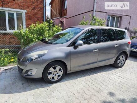 Рено Гранд Сценик 2011 в Львове на Automoto.ua Серый Рено Гранд Сценик, объемом двигателя 1.5 л и пробегом 202 тыс. км за 8400 $, фото 1 на Automoto.ua
