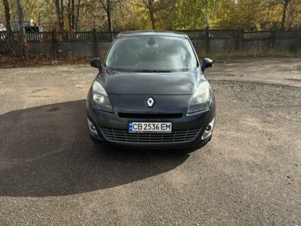 Рено Гранд Сценик 2011 в Чернигове на Automoto.ua Серый Рено Гранд Сценик, объемом двигателя 1.5 л и пробегом 309 тыс. км за 7600 $, фото 1 на Automoto.ua