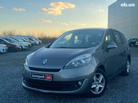 Серый Рено Гранд Сценик, объемом двигателя 1.5 л и пробегом 281 тыс. км за 9740 $, фото 1 на Automoto.ua