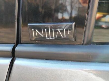 Серый Рено Гранд Сценик, объемом двигателя 1.46 л и пробегом 250 тыс. км за 8500 $, фото 1 на Automoto.ua