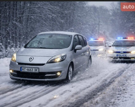 Сірий Рено Гранд Сценік, об'ємом двигуна 1.5 л та пробігом 305 тис. км за 7100 $, фото 1 на Automoto.ua