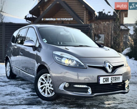 Серый Рено Гранд Сценик, объемом двигателя 1.5 л и пробегом 250 тыс. км за 8999 $, фото 1 на Automoto.ua