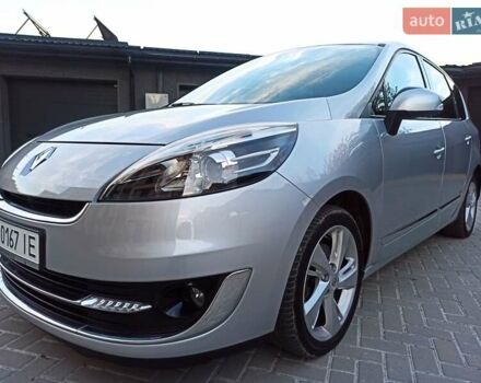 Сірий Рено Гранд Сценік, об'ємом двигуна 1.6 л та пробігом 239 тис. км за 8700 $, фото 1 на Automoto.ua