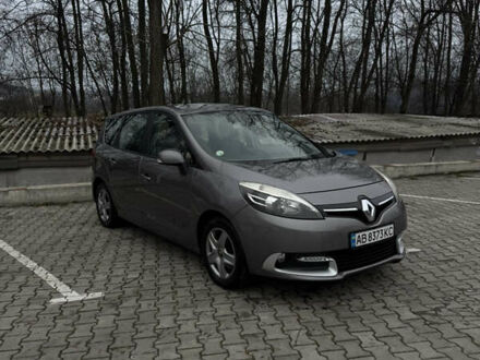 Сірий Рено Гранд Сценік, об'ємом двигуна 1.6 л та пробігом 251 тис. км за 9300 $, фото 1 на Automoto.ua