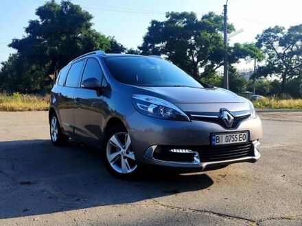Рено Гранд Сценік 2014 у Полтаві на Automoto.ua Сірий Рено Гранд Сценік, об'ємом двигуна 1.5 л та пробігом 259 тис. км за 13200 $, фото 1 на Automoto.ua
