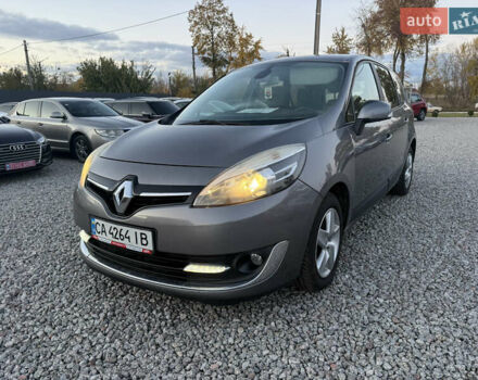 Сірий Рено Гранд Сценік, об'ємом двигуна 1.46 л та пробігом 292 тис. км за 8999 $, фото 1 на Automoto.ua