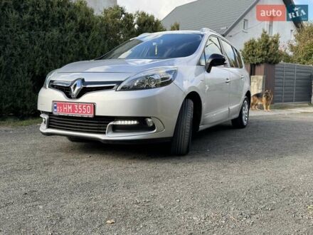 Рено Гранд Сценик 2014 в Нововолынск на Automoto.ua Серый Рено Гранд Сценик, объемом двигателя 1.5 л и пробегом 134 тыс. км за 11350 $, фото 1 на Automoto.ua