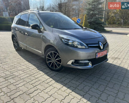 Сірий Рено Гранд Сценік, об'ємом двигуна 1.5 л та пробігом 235 тис. км за 10500 $, фото 1 на Automoto.ua