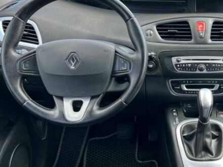 Сірий Рено Гранд Сценік, об'ємом двигуна 1.5 л та пробігом 223 тис. км за 10000 $, фото 1 на Automoto.ua