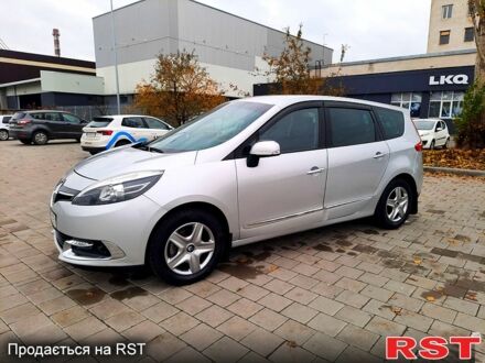 Серый Рено Гранд Сценик, объемом двигателя 1.6 л и пробегом 200 тыс. км за 8950 $, фото 1 на Automoto.ua