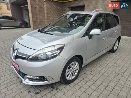 Сірий Рено Гранд Сценік, об'ємом двигуна 1.6 л та пробігом 274 тис. км за 9500 $, фото 1 на Automoto.ua