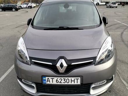 Серый Рено Гранд Сценик, объемом двигателя 1.5 л и пробегом 266 тыс. км за 9400 $, фото 1 на Automoto.ua