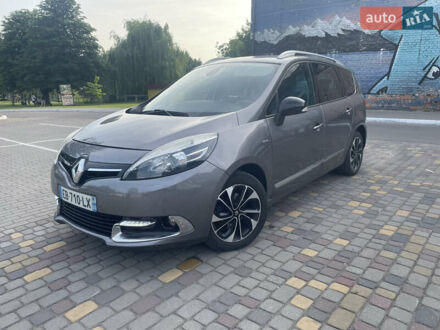Рено Гранд Сценік 2016 у Луцьку на Automoto.ua Сірий Рено Гранд Сценік, об'ємом двигуна 1.6 л та пробігом 255 тис. км за 10800 $, фото 1 на Automoto.ua