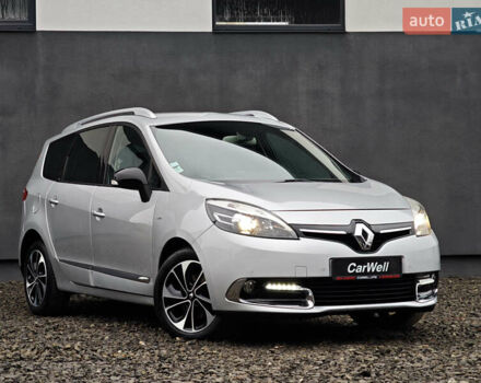 Серый Рено Гранд Сценик, объемом двигателя 1.6 л и пробегом 184 тыс. км за 12499 $, фото 1 на Automoto.ua