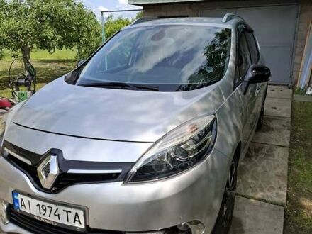 Серый Рено Гранд Сценик, объемом двигателя 1.6 л и пробегом 177 тыс. км за 12600 $, фото 1 на Automoto.ua