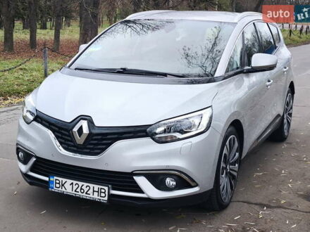 Серый Рено Гранд Сценик, объемом двигателя 1.5 л и пробегом 140 тыс. км за 14600 $, фото 1 на Automoto.ua