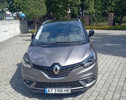 Сірий Рено Гранд Сценік, об'ємом двигуна 1.5 л та пробігом 127 тис. км за 17100 $, фото 1 на Automoto.ua