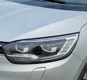 Рено Гранд Сценік 2018 у Обухове на Automoto.ua Сірий Рено Гранд Сценік, об'ємом двигуна 1.46 л та пробігом 121 тис. км за 17700 $, фото 1 на Automoto.ua