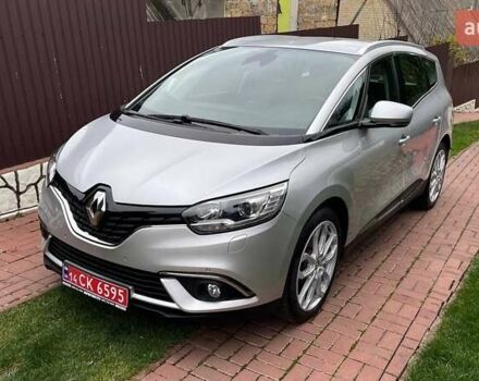 Сірий Рено Гранд Сценік, об'ємом двигуна 1.5 л та пробігом 132 тис. км за 16900 $, фото 1 на Automoto.ua