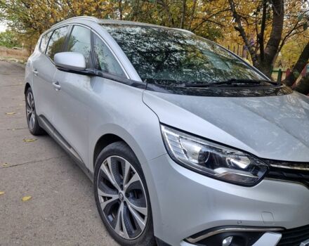 Серый Рено Гранд Сценик, объемом двигателя 1.5 л и пробегом 220 тыс. км за 16299 $, фото 1 на Automoto.ua