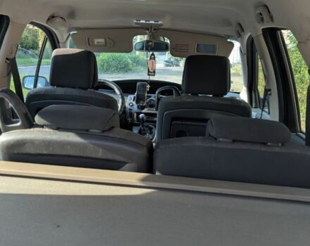 Синий Рено Гранд Сценик, объемом двигателя 1.9 л и пробегом 310 тыс. км за 4000 $, фото 4 на Automoto.ua