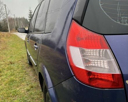 Синий Рено Гранд Сценик, объемом двигателя 1.6 л и пробегом 359 тыс. км за 4650 $, фото 6 на Automoto.ua