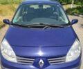 Синий Рено Гранд Сценик, объемом двигателя 0 л и пробегом 289 тыс. км за 5670 $, фото 1 на Automoto.ua