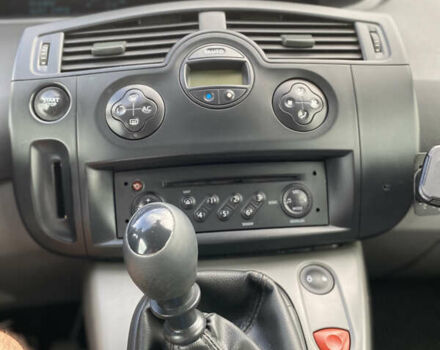 Синий Рено Гранд Сценик, объемом двигателя 2 л и пробегом 330 тыс. км за 5500 $, фото 18 на Automoto.ua