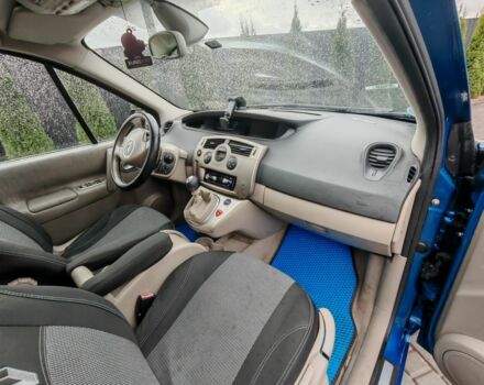 Синий Рено Гранд Сценик, объемом двигателя 1.9 л и пробегом 238 тыс. км за 5300 $, фото 7 на Automoto.ua