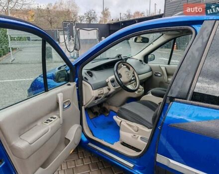 Синий Рено Гранд Сценик, объемом двигателя 1.9 л и пробегом 238 тыс. км за 4900 $, фото 4 на Automoto.ua