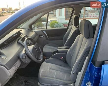 Синий Рено Гранд Сценик, объемом двигателя 1.9 л и пробегом 270 тыс. км за 4700 $, фото 6 на Automoto.ua