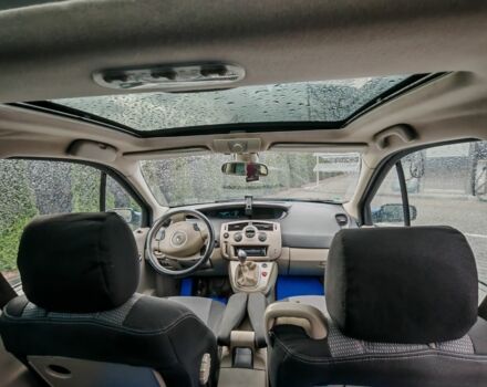 Синий Рено Гранд Сценик, объемом двигателя 1.9 л и пробегом 238 тыс. км за 5300 $, фото 13 на Automoto.ua